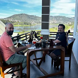 Hotel Queens, Nuwara Eliya